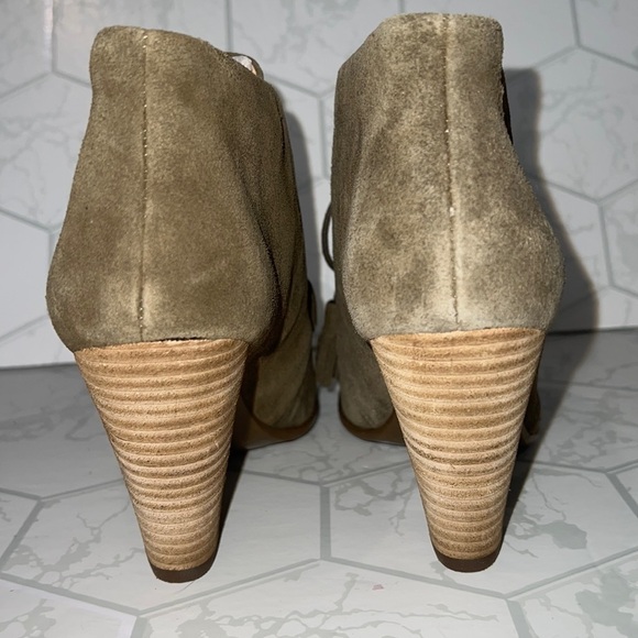 NEW Sole Society So Tallie Bootie in green size 6 - Picture 5 of 7